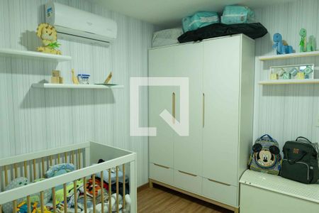 Apartamento à venda com 240m², 4 quartos e 2 vagasQuarto 2