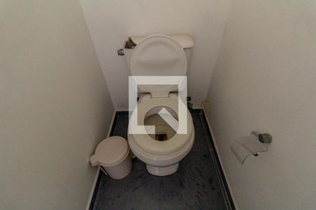 Apartamento à venda com 80m², 2 quartos e sem vaga Apartamento à venda com 80m², 2 quartos e sem vagaBanheiro 1 - Suíte