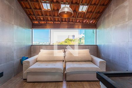 Apartamento à venda com 94m², 2 quartos e 1 vagaCobertura