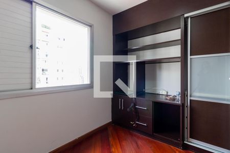 Apartamento à venda com 85m², 3 quartos e 2 vagasQuarto 3