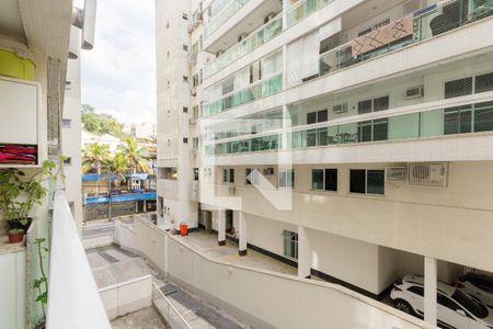 Apartamento à venda com 81m², 2 quartos e 1 vagaVista