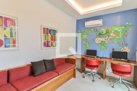 Apartamento à venda com 81m², 2 quartos e 1 vagaÁrea Comum