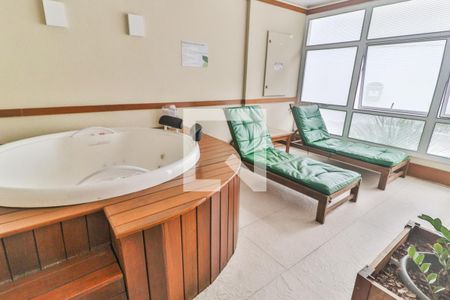 Apartamento à venda com 81m², 2 quartos e 1 vagaSpa