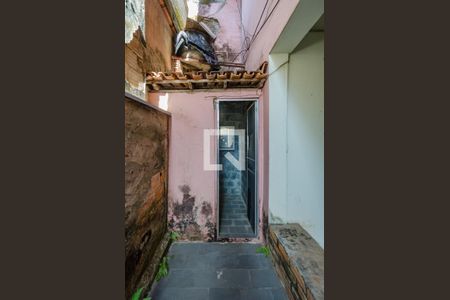 Casa à venda com 500m², 3 quartos e 5 vagasBanheiro da garagem