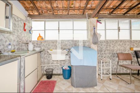 Casa à venda com 500m², 3 quartos e 5 vagasÁrea de Serviço