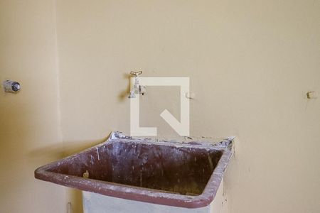 Casa para alugar com 100m², 2 quartos e sem vagaÁrea de Serviço