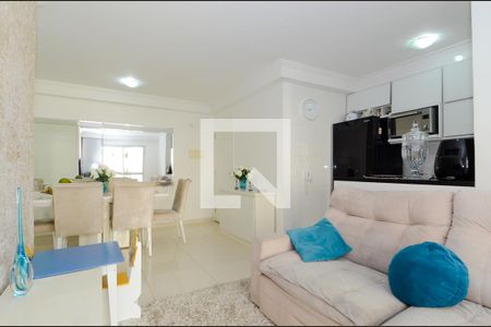 Sala de apartamento à venda com 2 quartos, 60m² em Picanço, Guarulhos