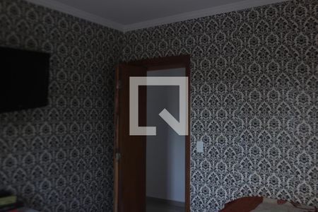 Casa à venda com 248m², 3 quartos e 6 vagasQuarto 2