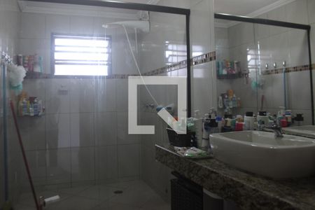 Casa à venda com 248m², 3 quartos e 6 vagasBanheiro 1