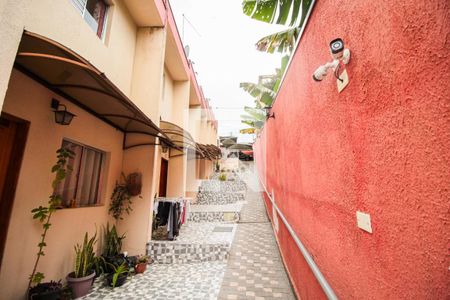 Casa de condomínio à venda com 69m², 2 quartos e 1 vaga