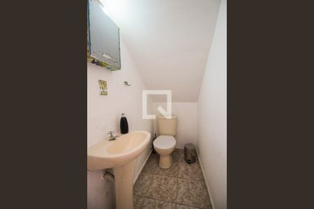 Lavabo de casa de condomínio para alugar com 2 quartos, 69m² em Cidade Líder, São Paulo