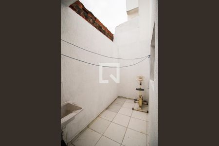 Casa de condomínio à venda com 69m², 2 quartos e 1 vaga Casa de condomínio à venda com 69m², 2 quartos e 1 vagaÁrea de Serviço