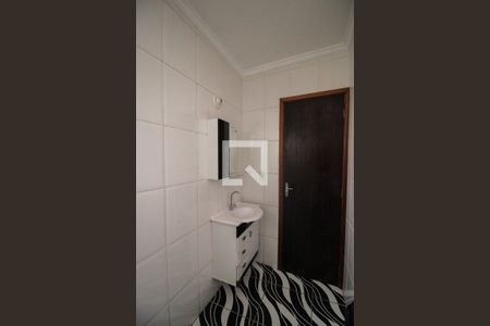 Casa de condomínio à venda com 69m², 2 quartos e 1 vaga Casa de condomínio à venda com 69m², 2 quartos e 1 vagaBanheiro
