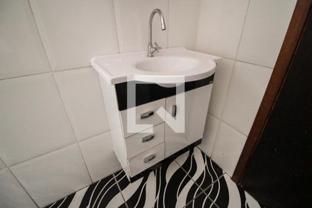 Casa de condomínio à venda com 69m², 2 quartos e 1 vaga Casa de condomínio à venda com 69m², 2 quartos e 1 vagaDetalhe Banheiro