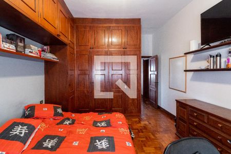 Casa à venda com 600m², 4 quartos e 5 vagas Casa à venda com 600m², 4 quartos e 5 vagasSuíte 4