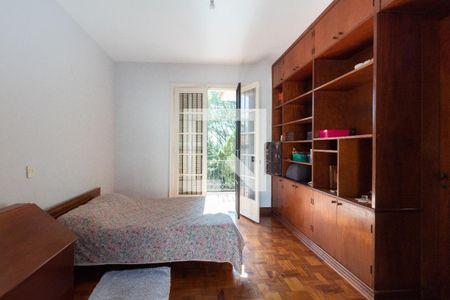 Casa à venda com 600m², 4 quartos e 5 vagas Casa à venda com 600m², 4 quartos e 5 vagasSuíte 3