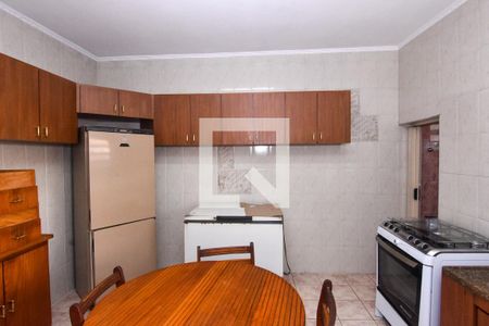 Casa para alugar com 110m², 2 quartos e 1 vaga Casa para alugar com 110m², 2 quartos e 1 vagaCozinha