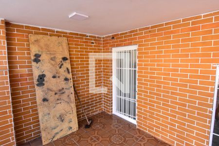 Casa para alugar com 110m², 2 quartos e 1 vaga Casa para alugar com 110m², 2 quartos e 1 vagaQuintal