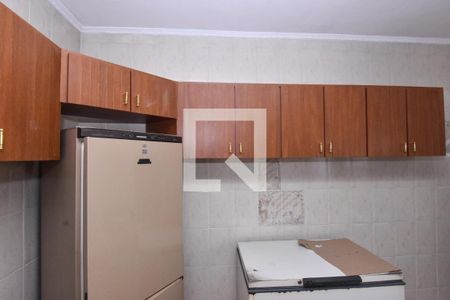 Casa para alugar com 110m², 2 quartos e 1 vaga Casa para alugar com 110m², 2 quartos e 1 vagaCozinha - Armários