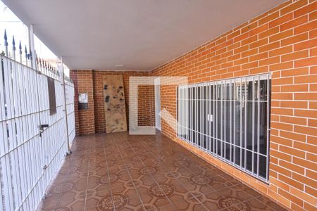Casa para alugar com 110m², 2 quartos e 1 vaga Casa para alugar com 110m², 2 quartos e 1 vagaQuintal