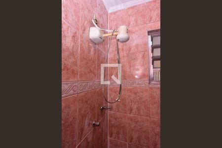 Casa para alugar com 110m², 2 quartos e 1 vaga Casa para alugar com 110m², 2 quartos e 1 vagaBanheiro 2