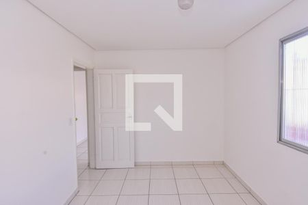Casa para alugar com 110m², 2 quartos e 1 vaga Casa para alugar com 110m², 2 quartos e 1 vagaQuarto 1