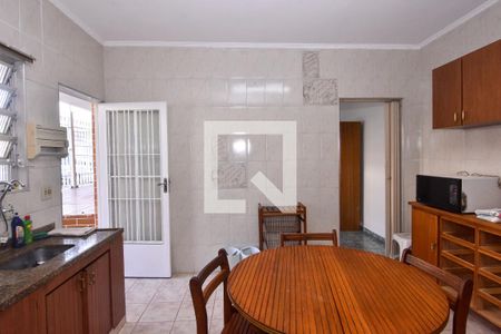 Casa para alugar com 110m², 2 quartos e 1 vaga Casa para alugar com 110m², 2 quartos e 1 vagaCozinha