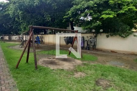Apartamento para alugar com 48m², 2 quartos e 1 vaga Apartamento para alugar com 48m², 2 quartos e 1 vagaÁrea comum - Playground