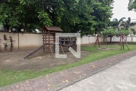 Apartamento para alugar com 48m², 2 quartos e 1 vaga Apartamento para alugar com 48m², 2 quartos e 1 vagaÁrea comum - Playground