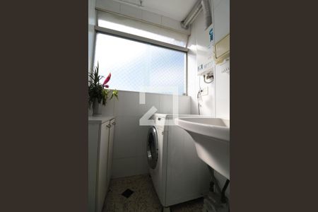 Apartamento para alugar com 72m², 3 quartos e 1 vagaÁrea de Serviço