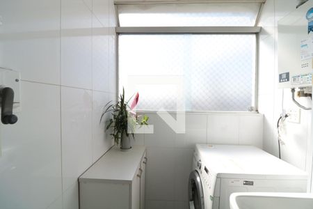 Apartamento para alugar com 72m², 3 quartos e 1 vagaÁrea de Serviço