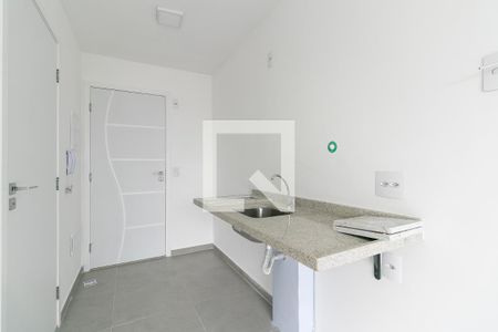 Cozinha de kitnet/studio para alugar com 1 quarto, 23m² em Vila Esperança, São Paulo