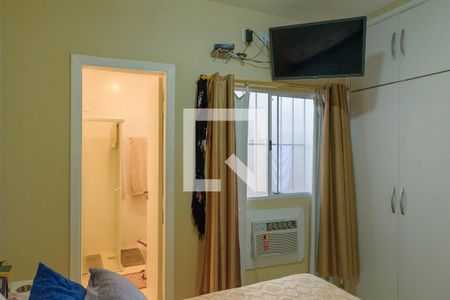 Casa à venda com 290m², 3 quartos e 4 vagasSuíte