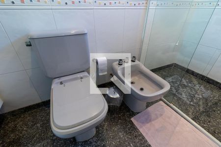 Apartamento à venda com 147m², 3 quartos e 3 vagasBanheiro da Suíte 3