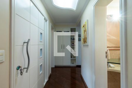 Apartamento à venda com 147m², 3 quartos e 3 vagasCorredor dos Quartos