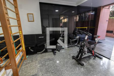 Apartamento à venda com 147m², 3 quartos e 3 vagasÁrea comum - Academia