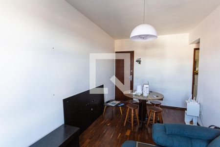 Sala de apartamento à venda com 3 quartos, 100m² em Concórdia, Belo Horizonte