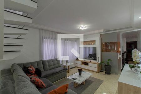 Sala de casa à venda com 3 quartos, 210m² em Cidade Patriarca, São Paulo