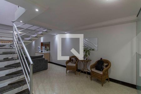 Sala de casa à venda com 3 quartos, 210m² em Cidade Patriarca, São Paulo