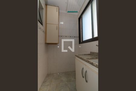Apartamento à venda com 84m², 3 quartos e 1 vagaÁrea de Serviço