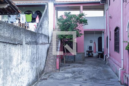 Casa para alugar com 360m², 4 quartos e 6 vagasQuintal