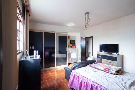 Casa para alugar com 360m², 4 quartos e 6 vagasSuíte 4