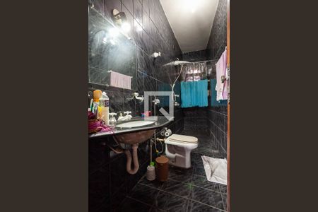 Casa para alugar com 360m², 4 quartos e 6 vagasBanheiro da suíte 4