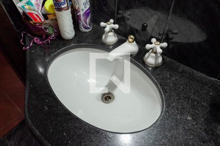 Casa para alugar com 360m², 4 quartos e 6 vagasBanheiro da suíte 4