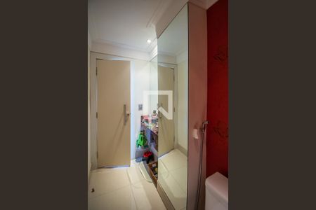 Lavabo de apartamento para alugar com 3 quartos, 224m² em Cambuí, Campinas