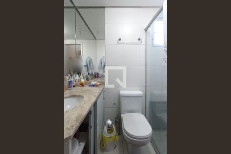 Apartamento à venda com 92m², 3 quartos e 2 vagas Apartamento à venda com 92m², 3 quartos e 2 vagasBanheiro da Suíte