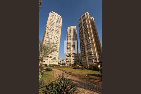 Apartamento à venda com 92m², 3 quartos e 2 vagasFachada do bloco