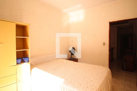 Casa à venda com 240m², 3 quartos e 2 vagasQuarto 2