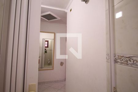 Casa à venda com 240m², 3 quartos e 2 vagasLavabo