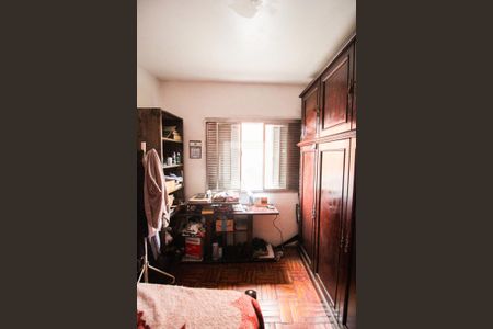 Casa à venda com 300m², 6 quartos e 2 vagasQuarto 3